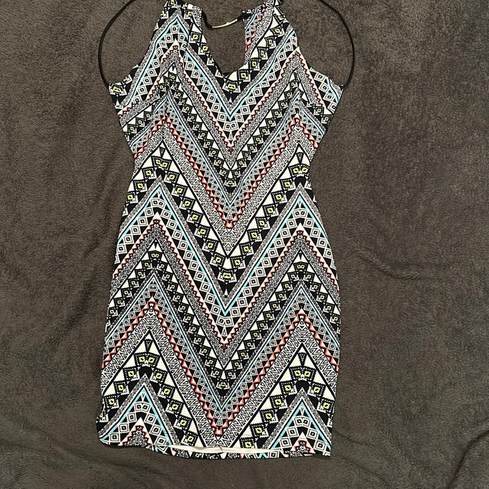 Patterned Backless Dress - Mid length